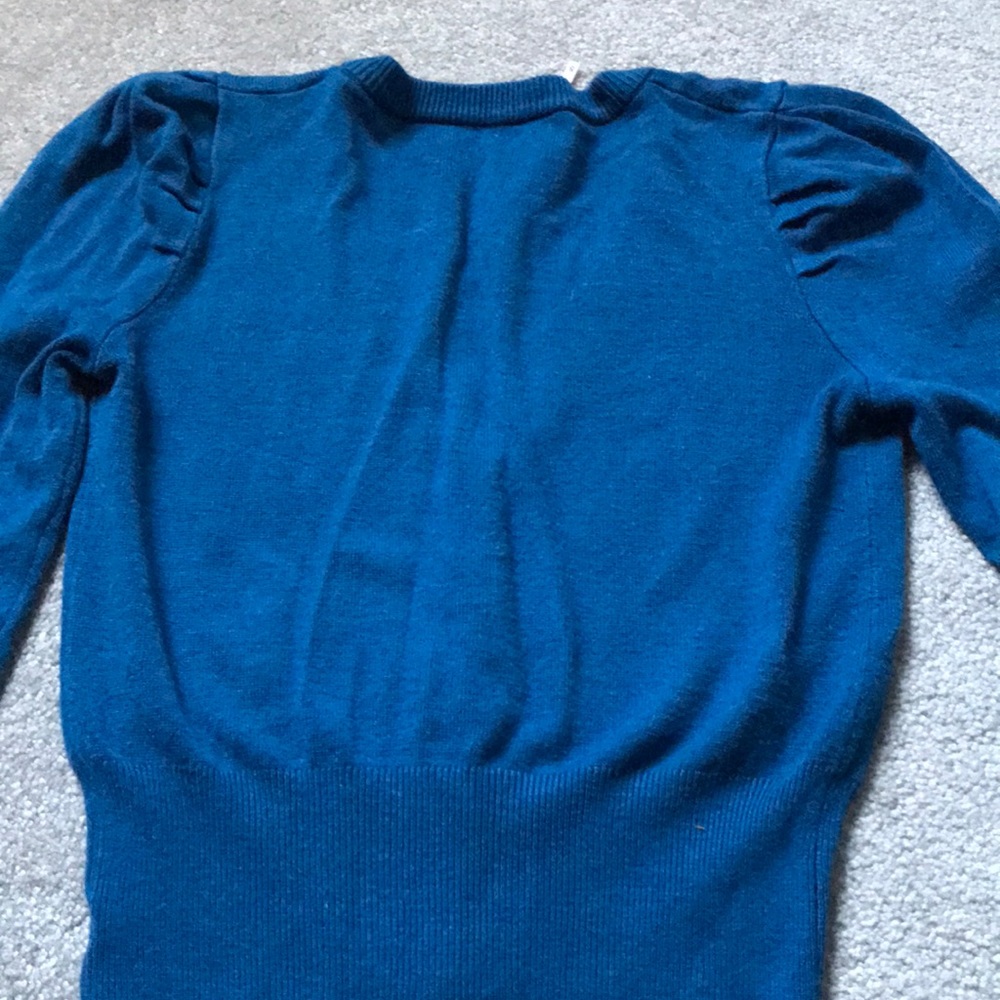 💙💙 Cardigan 💙💙 - Picture 3 of 5